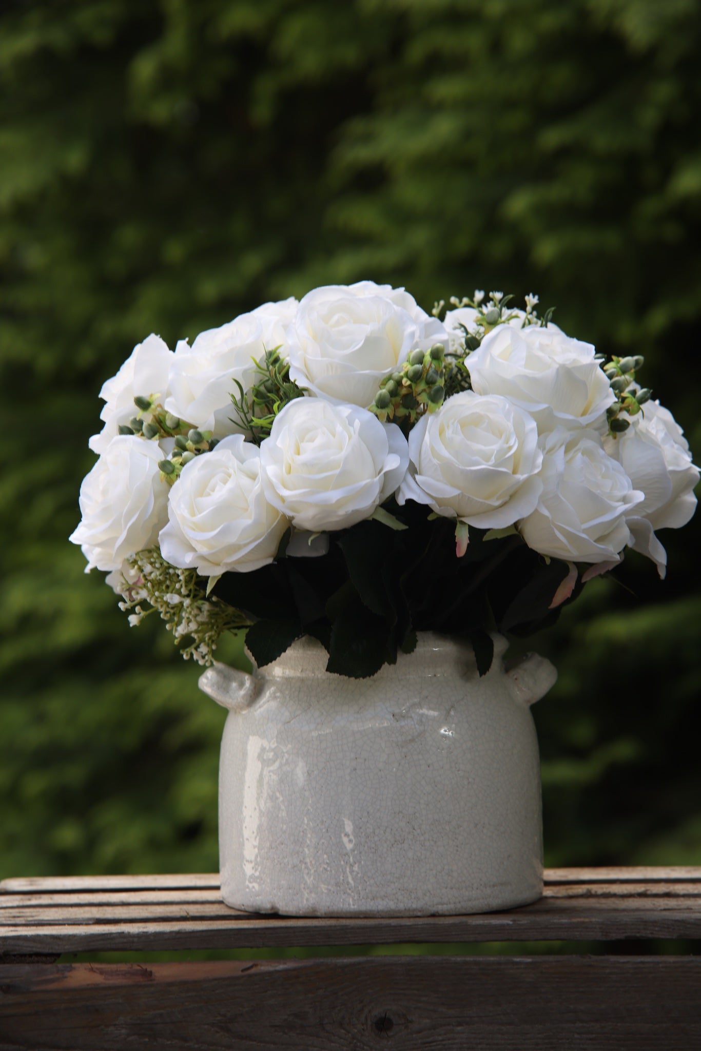 Faux Classic Cream Rose Arrangement